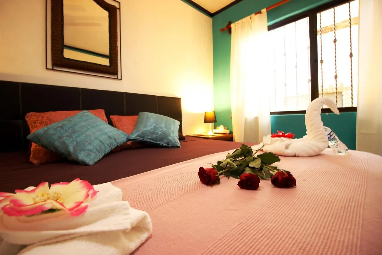 *** Bed & Breakfast Maya Vacanze Playa Alegria Playa del Carmen Mexico